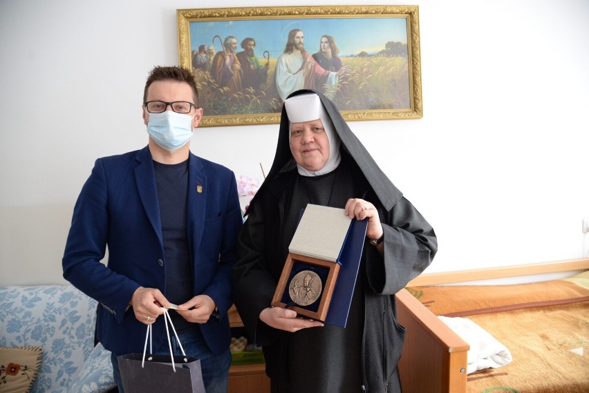 W środę (26.05) burmistrz Wadowic Bartosz Kaliński odwiedził...