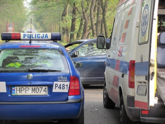Tragiczny wypadek w Jaworzniku. Kierowca nie żyje [ZDJĘCIA]