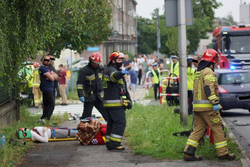 Wypadek w Kaliszu. Zderzenie aut na skrzyżowaniu Polnej i...