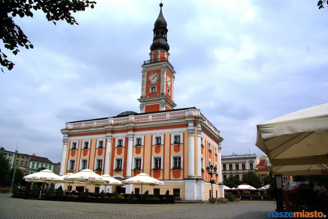 Ratusz w Lesznie będzie remontowany. Odnowione mają być podłogi i wewnętrzne schody.