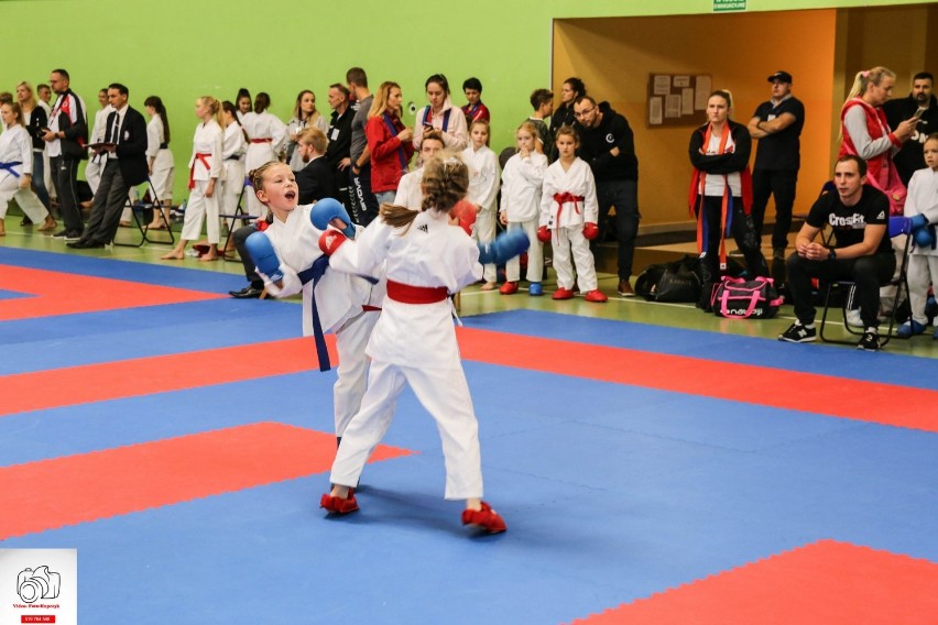 SPORT: Turniej Karate Dzieci i Młodzieży o Puchar Burmistrza Kobylina [GALERIA]