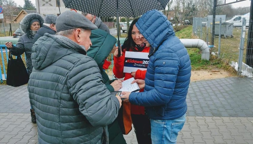 Wybory Radomsko 2020: PO zbiera podpisy poparcia dla Małgorzaty Kidawy-Błońskiej [ZDJĘCIA]