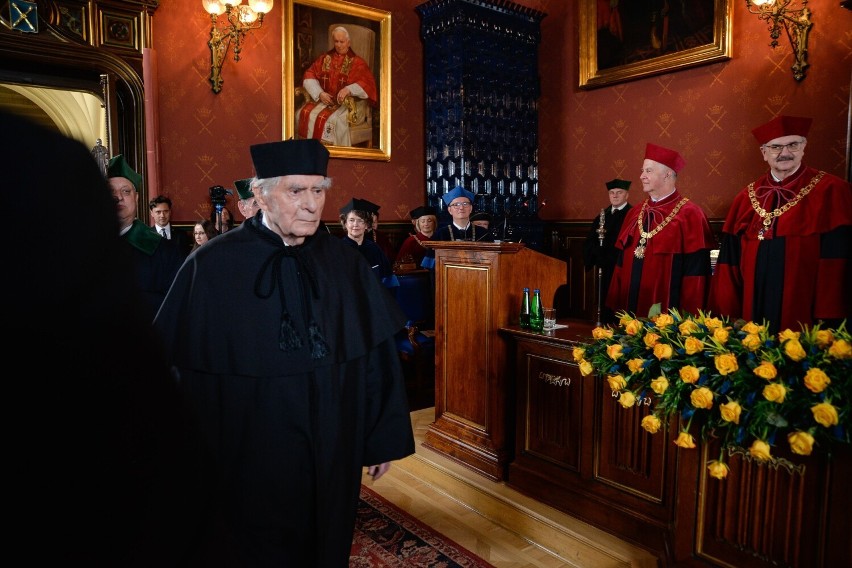 Wiesław Myśliwski doktorem honoris causa UJ