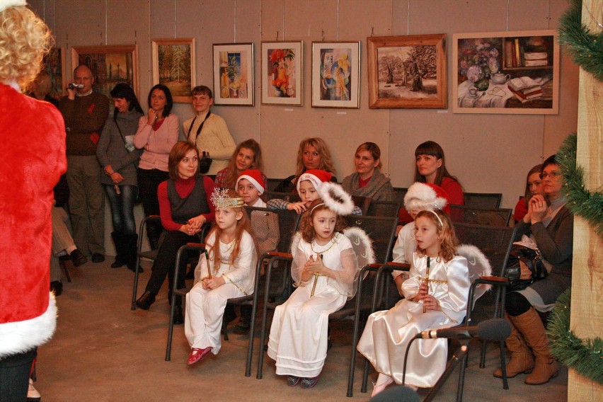 Sieraków - Powiatowy przegląd piosenki świątecznej przedszkolaków
