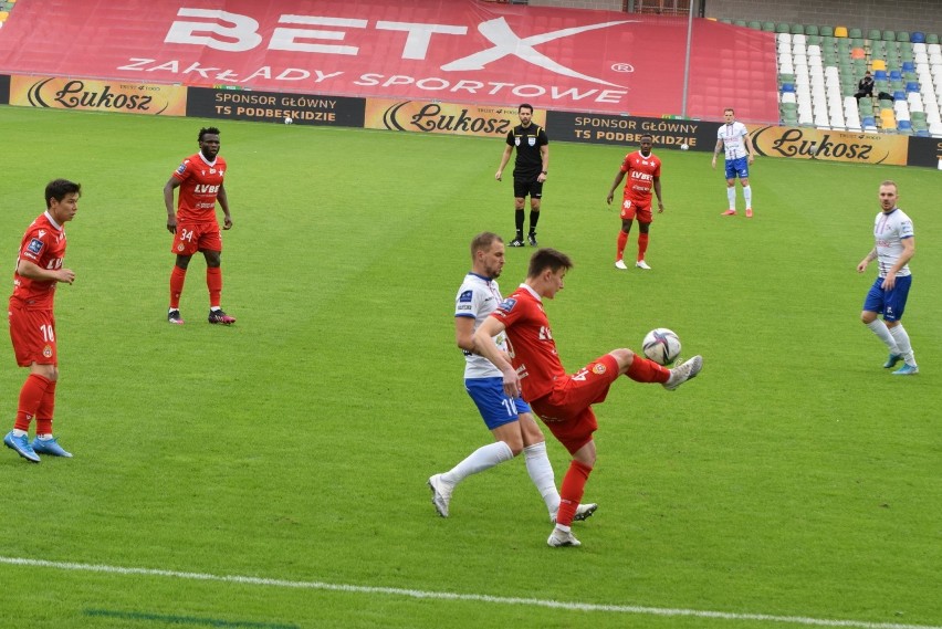 Podbeskidzie - Wisła Kraków 2:0. Powiew wiosny pod Klimczokiem. Górale przełamali się z Wisłą