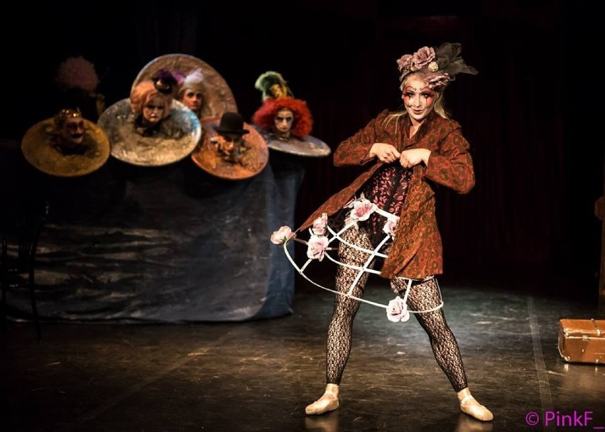 Planeta róż – spektakl Teatru Akt w sobotę w Kołobrzegu. Inspirowany Małym Księciem