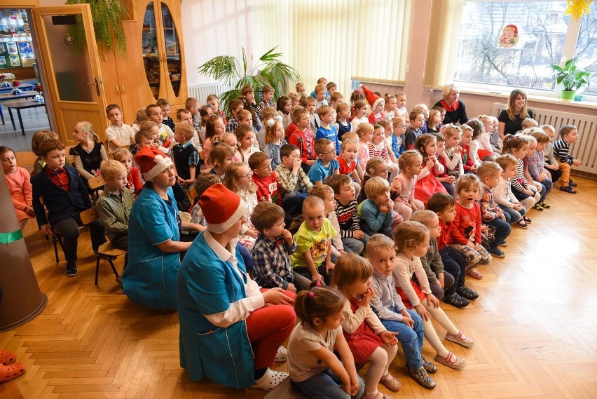 Zakopane. Św. Mikołaj przyszedł do przedszkolaków [ZDJĘCIA]