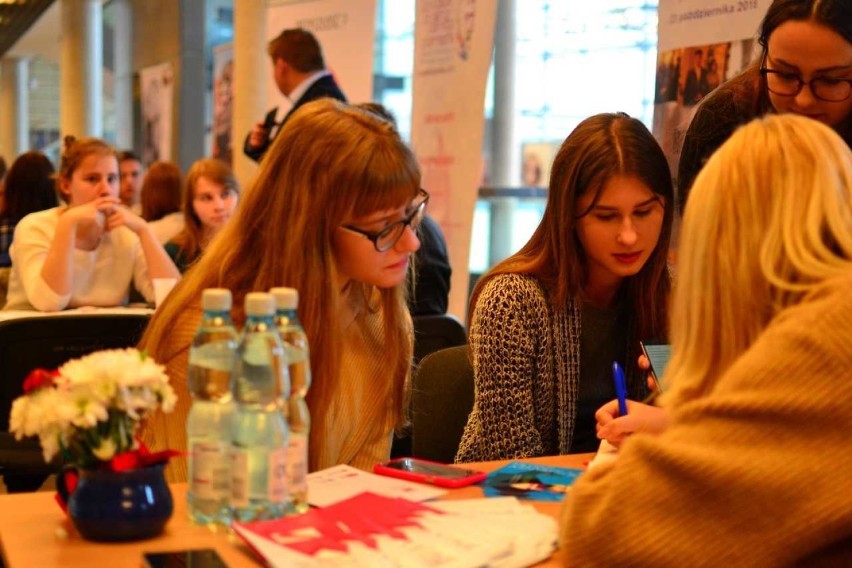 Przegląd Młodzieżowych Prezentacji Edukacyjnych w Kaliszu....