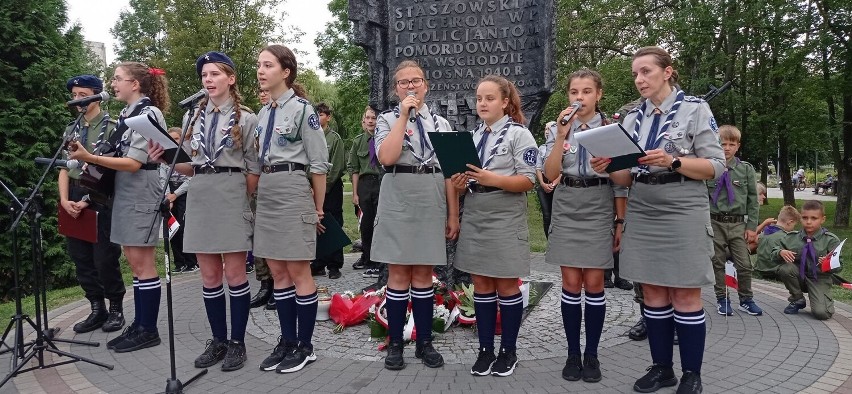 W Staszowie pamiętali o Powstaniu Warszawskim i uczcili bohaterów. Zobacz zdjęcia