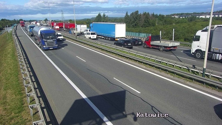 Wypadek na A4. Obwodnica Krakowa stanęła w wielkim korku.