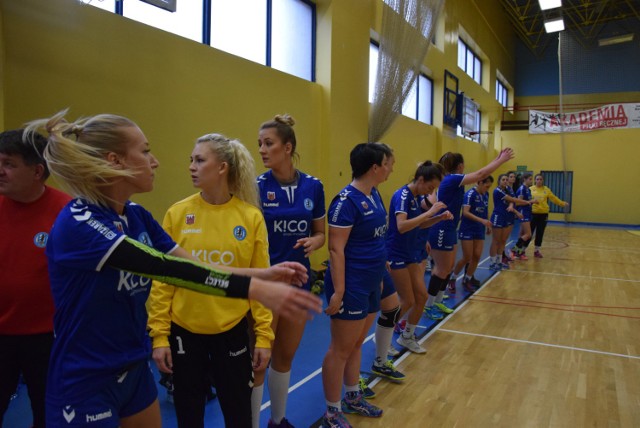 Mecz drugiej kolejki wielkopolskiej II ligi piłki ręcznej kobiet, w którym MUKS Lider Świebodzin podejmował Spartanki z Obornik