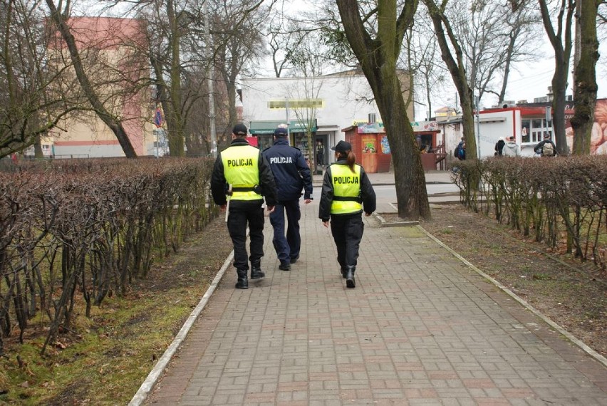 Słuchacze ze Szkoły Policji patrolują ulice Małego Trójmiasta Kaszubskiego
