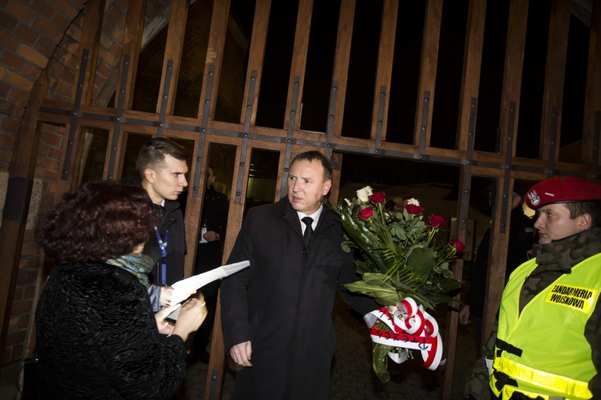 Ponowny pogrzeb Lecha i Marii Kaczyńskich na Wawelu...