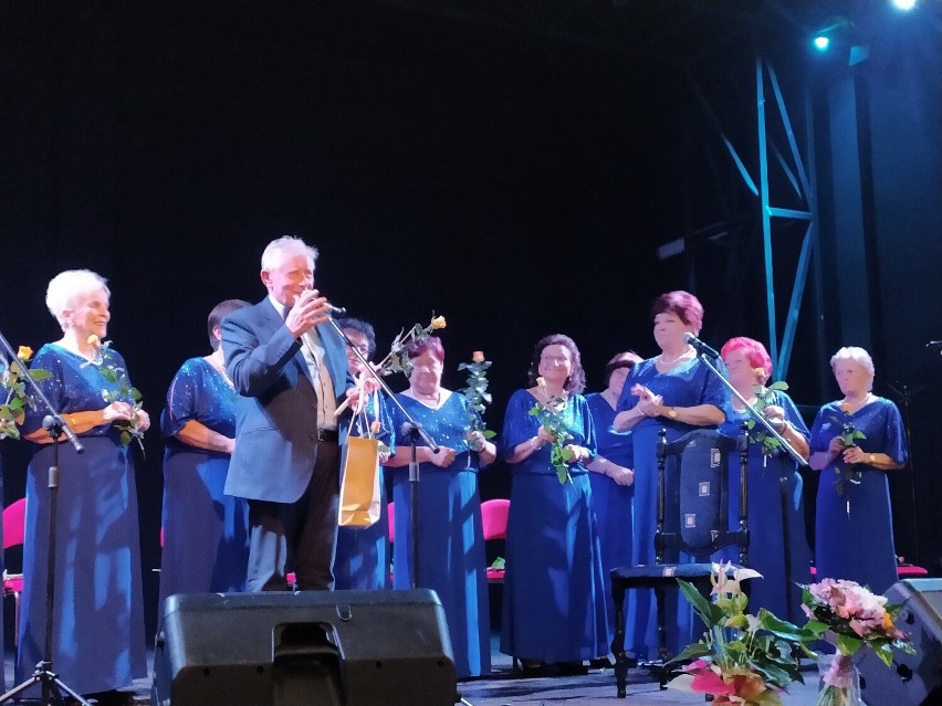 W Budzyniu świętowano jubileusz 20-lecia zespołu „Złoty liść” 