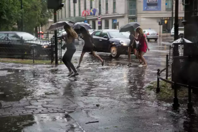 Ostrzeżenie pierwszego stopnia obowiązuje od godz. 5.00 do godz. 17.00.