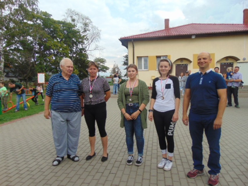       Festyn Rekreacyjno -Sportowy „Pożegnanie lata”  w  Prośnie