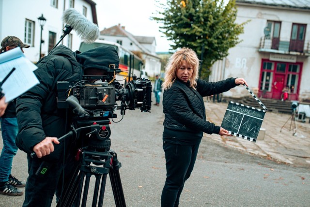 Jaśliska jak magnes przyciągają filmowców i aktorów. Na planie filmu fabularnego „Wróbel” w reżyserii Marcina Janosa Krawczyka