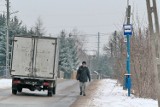 Kraków: dziury królują na ul. Mochnaniec