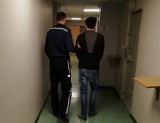 Oszustwo "na policjanta" w Radomsku. Funkcjonariusze zatrzymali 30-letniego oszusta ze Zgierza