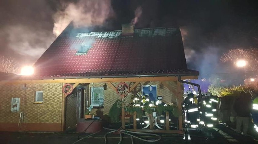 Żninianie uratowali z pożaru rodzinę spod Damasławka [zdjęcia] 