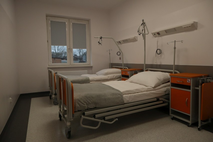 Zakład Opiekuńczo-Leczniczy pajęczańskiego szpitala otwarty po remoncie ZDJĘCIA