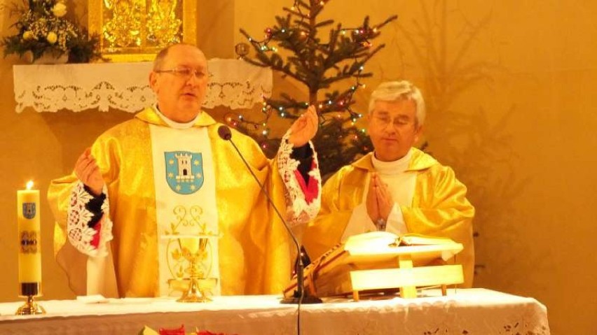 Powiat pleszewski świętował w kościele Najświętszego...