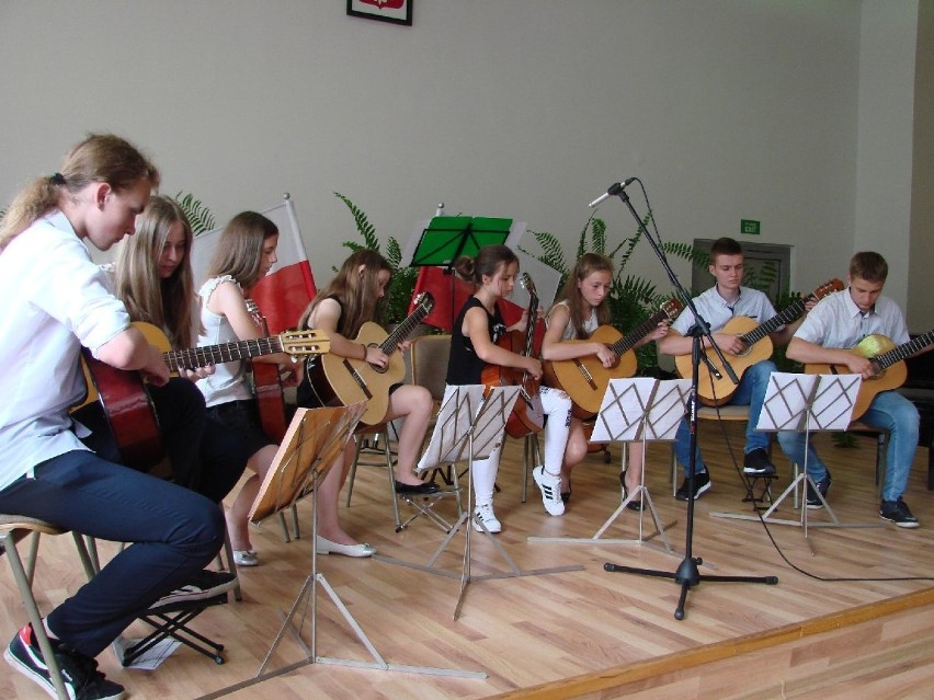 Pięknym koncertem zakończyła rok szkolny Społeczna Szkoła Muzyczna w Staszowie