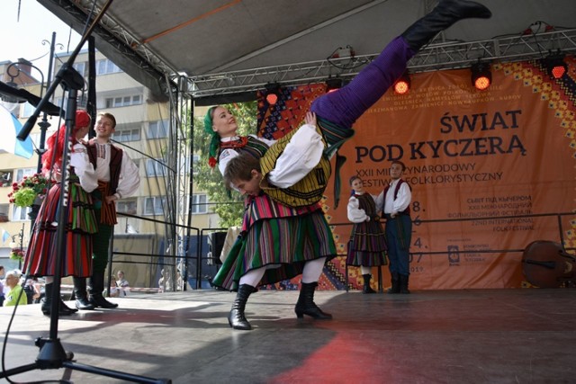 Festiwal "Świat pod Kyczerą" koncertuje w Legnicy.