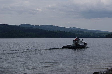 Policyjni motorowodniacy rozpoczęli sezon na jeziorze żywieckim