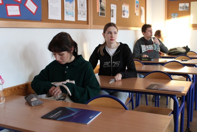 - To kolejne nasze podejście do próbnej matury z matematyki – mówili uczniowie VI Liceum Ogólnokształcącego w Radomiu.