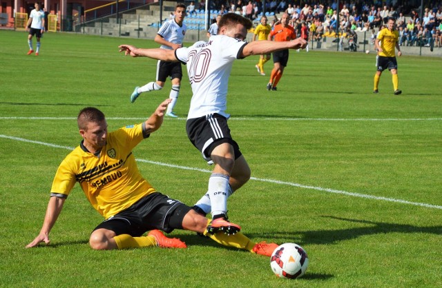 Mateusz Niechciał (w żółtej koszulce) jest jednym z kilku zawodników rodem z Krakowa, występujących w trzebińskim zespole.