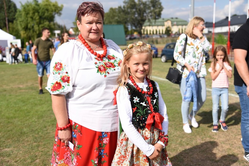 Tłumy na dożynkach Powiatowo-Gminnych w Laszkach! [ZDJĘCIA, WIDEO]