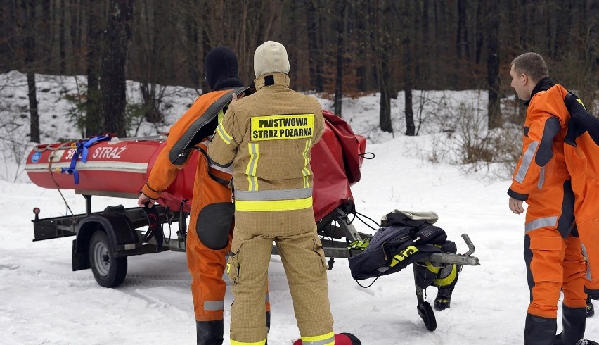 Strażacy z JRG w Olkuszu wzięli udział w ćwiczeniach wodnych