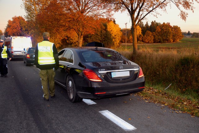 Kradzione Mercedesy zatrzymane po pościgu w okolicach Lęborka