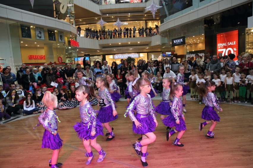 Tancerze klubu Jump zrobili show w Galerii Korona w Kielcach