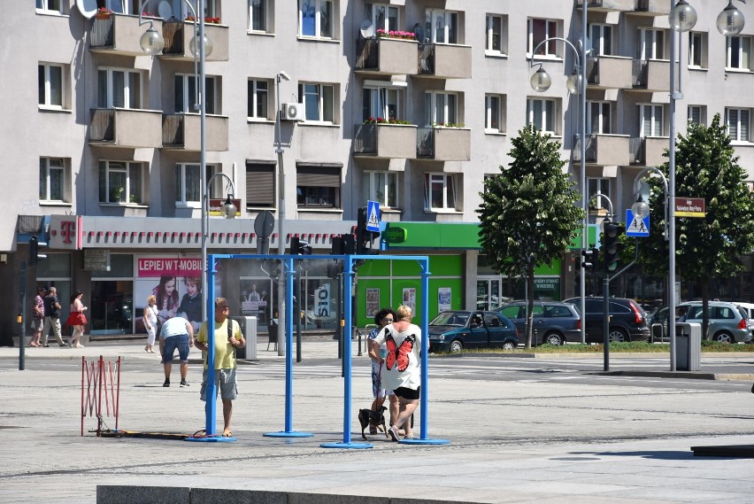 Częstochowa. Kurtyny wodne łagodzą upał ZDJĘCIA