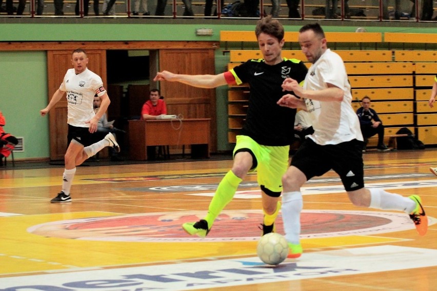 Futsal. Po I rundzie II ligi Beniaminek 03 Starogard zamyka tabelę [ZDJĘCIA]