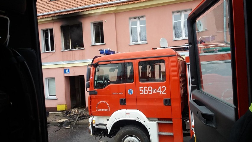 Pożar wybuchł w jednym z budynków przy ulicy Świdnickiej