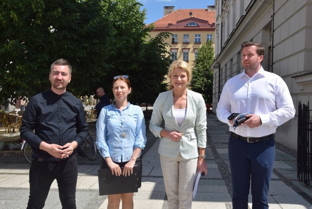 Śmieci w Kaliszu. Oświadczenie Lewicy w sprawie zmiany naliczania opłat za śmieci