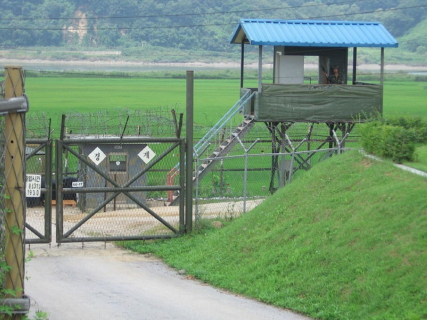 http://commons.wikimedia.org/wiki/File:Korea_DMZ_sentry.jpg