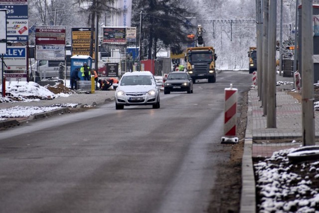 Od 8 kwietnia zamknięty dla ruchu fragment ul. Kolbego w Oświęcimiu. Uwaga kierowcy, będą objazdy w związku z przebudową tej drogi powiatowej.