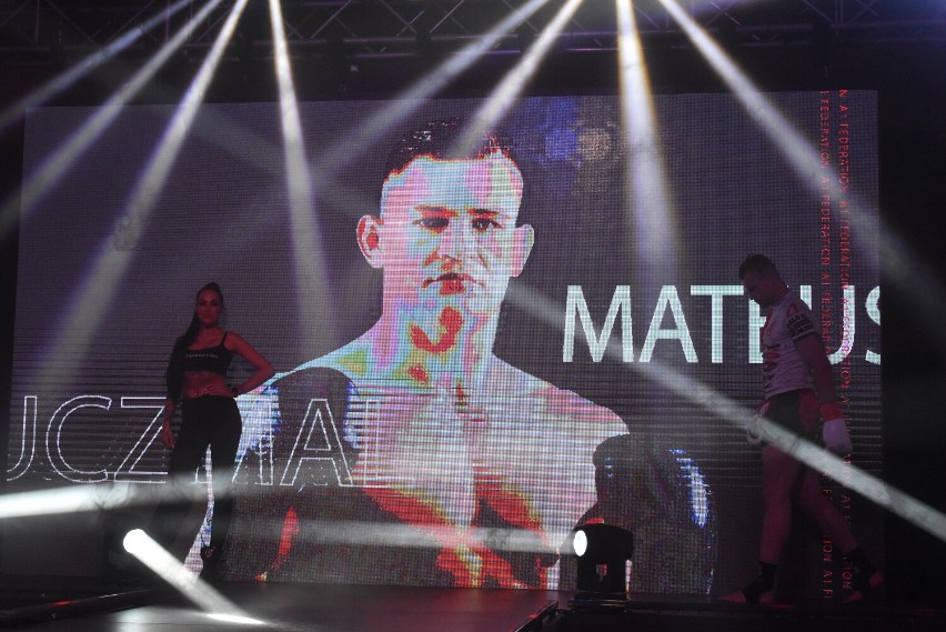 9 maja w Pleszewie Mateusz Duczmal pokonał  Ivana Bartka ze Słowacji i zdobył pas międzynarodowego mistrza Polski