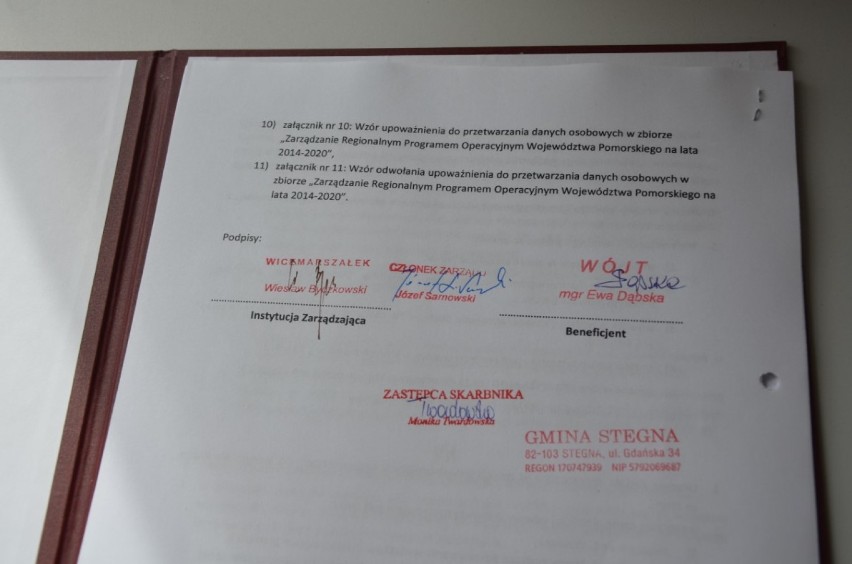 W Mikoszewie nowe miejsca dla przedszkolaków.Podpisano umowę na dofinansowanie projektu " Edukacja przedszkolna w Mikoszewie "