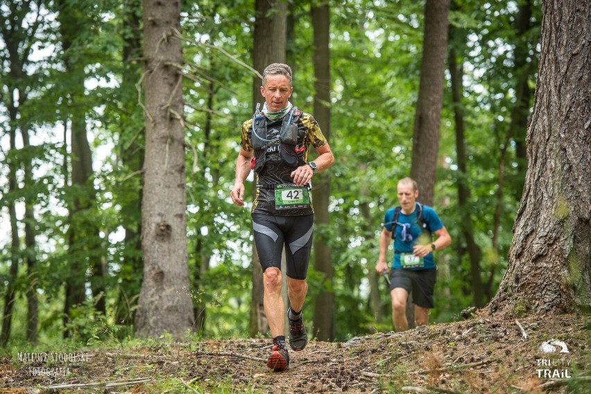 TriCity Trail Wejherowo 2022. Prawie 600 osób pobiegło w tegorocznej edycji. Zawodnicy z Redy, Bojana i Wejherowa stanęli na podium! ZDJĘCIA