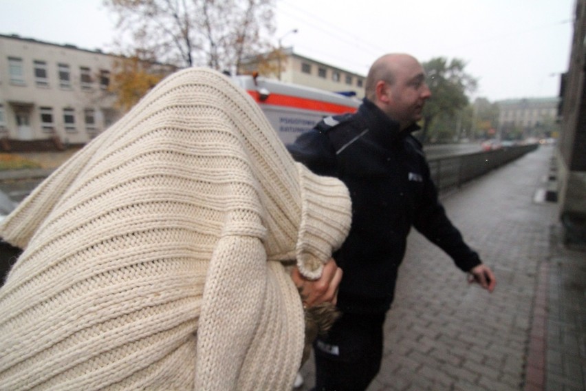 Wrocław: Matka z synem, podejrzani o brutalne morderstwo, w areszcie (ZDJĘCIA)