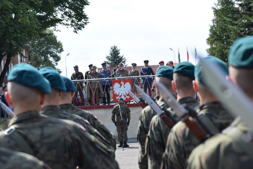 Uroczysta przysięga wojskowa szeregowych kadetów w 22. Karpackim Batalionie Górskim 