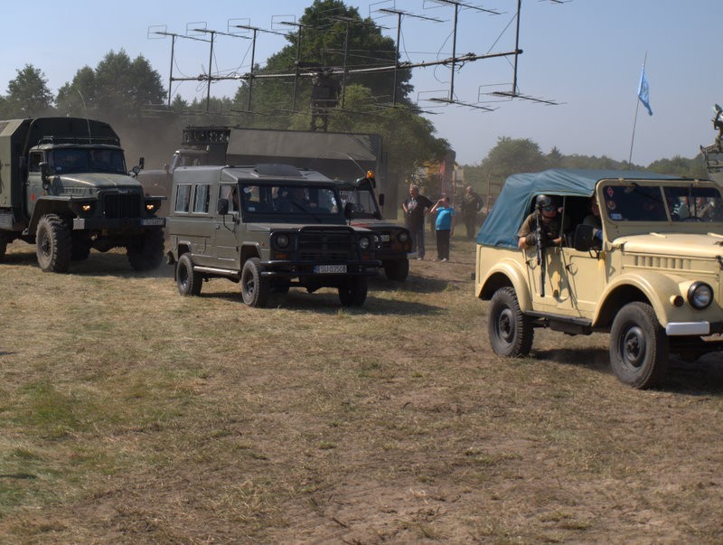 Zlot Pojazdów Militarnych M.A.S.H. w Skwierzynie z udziałem żużlowców Stali Gorzów