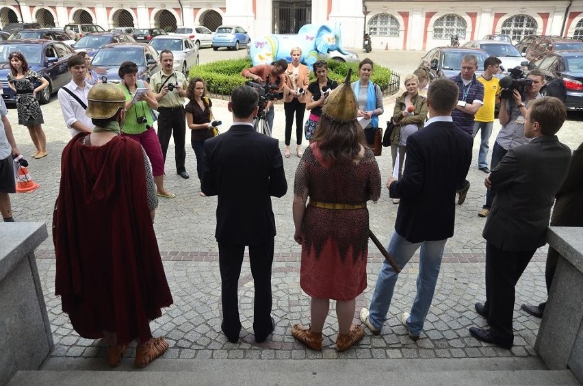 Widowiska historyczne mają zadomowić się w Poznaniu [ZDJĘCIA]