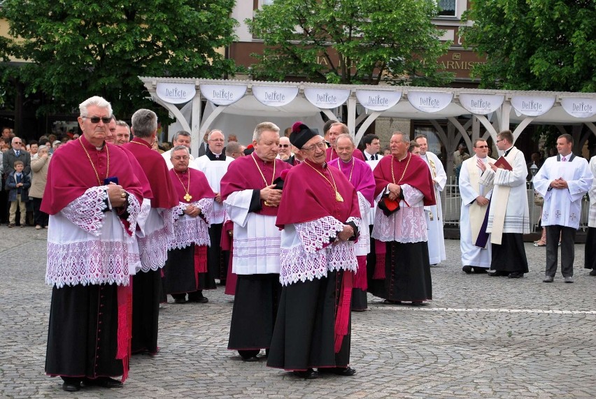 W niedzielę 26 maja 2013 roku kolegiata św. Mikołaja w...