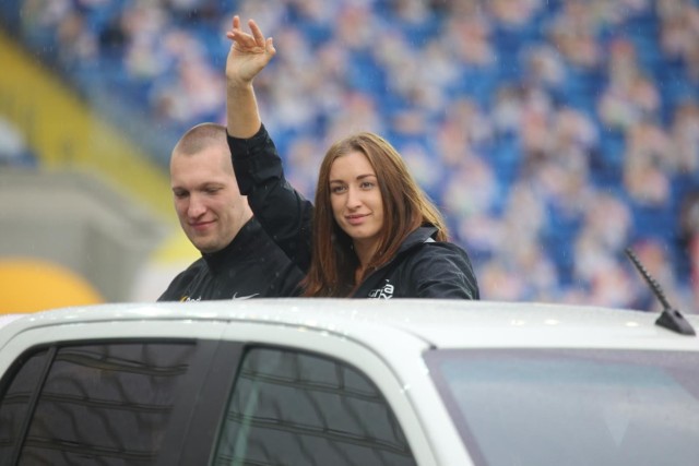 Ceremonia otwarcia Lotto Memoriału Kamili Skolimowskiej na Stadionie Śląskim

Zobacz kolejne zdjęcia. Przesuwaj zdjęcia w prawo - naciśnij strzałkę lub przycisk NASTĘPNE